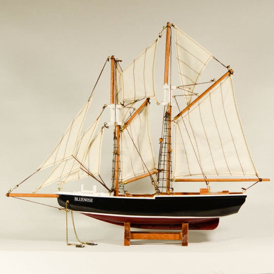 BLUENOSE SAILBOAT Model / Wooden Miniature Boat with Sails / Vintage Art / Nautical Deco / Home Decoration / Table & Library Decoration