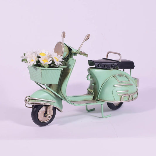 TEAL VESPA with Basket Ornament / Scooter Metal Model with Flowers / Old Vespa Model / Vintage Metal Toy / Collectors Item / Gift Idea