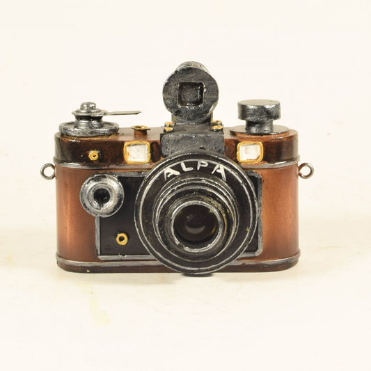 VINTAGE CAMERA with Hidden Compartment / Antique Metal Camera Design / Decorative Nostalgic Camera / Retro Shelf Decor