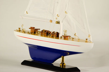 SAILING BOAT Model / Wooden Miniature Boat with Sails / Vintage Art / Nautical Deco / Home Decoration / Table & Library Decoration