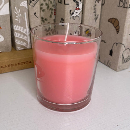 STRAWBERRY SOY Candle / Aromatherapy Gift / Fruity Scent / Personalised Scented Candle in Glass