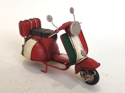 ITALIAN VESPA Decoration / Scooter Metal Model / Old Vespa Model / Vintage Metal Toy / Collectors Item / Gift Idea