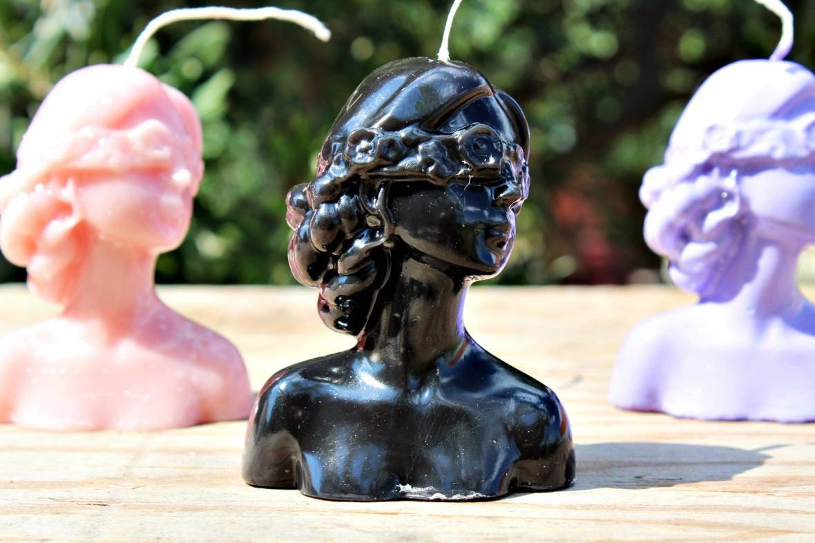 FLOWER WOMAN Candle / Girl Sculpture Decorative / Luxury Home Decor Candle / Wedding Favor / Housewarming Gift