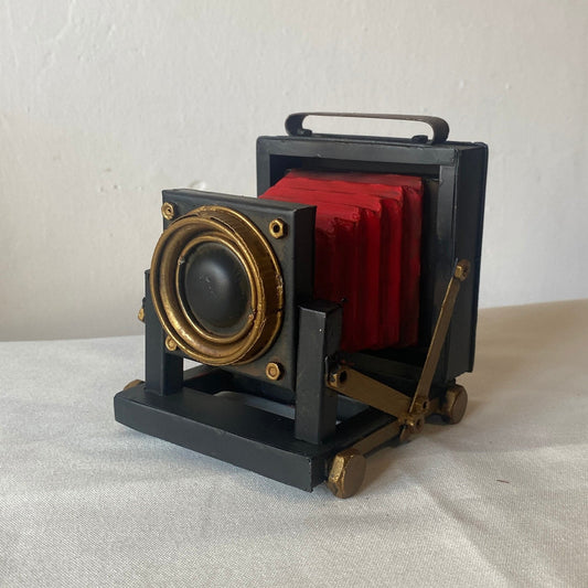 ANTIQUE CLASSIC CAMERA / Vintage Metal Camera Design / Decorative Nostalgic Camera / Retro Shelf Decor