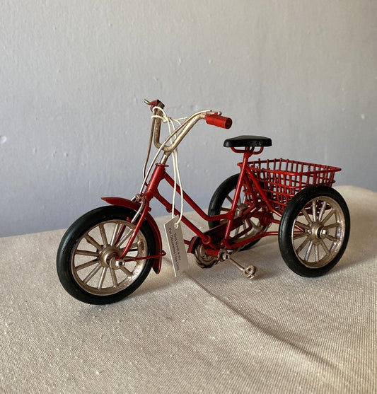 RED TRICYCLE with Basket Decoration / Old Bike Model / Vintage Metal Toy / Classic Collectors Item / Gift Idea