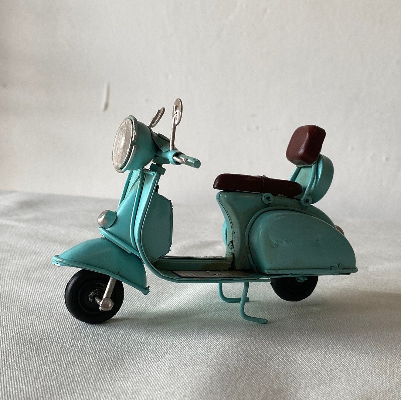 LIGHT BLUE VESPA Decoration / Scooter Metal Model / Old Vespa Model / Vintage Metal Toy / Collectors Item / Gift Idea